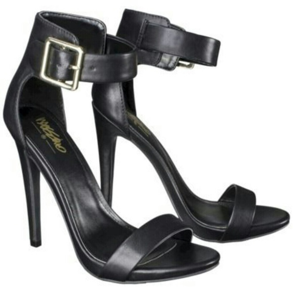New Black Simple Elegant Stilettos